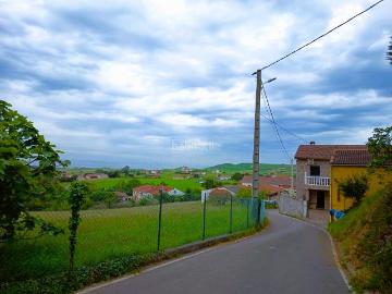 Casa en venta en Gozón, Verdicio Bañugues Cabo Peña. Casa con vistas al mar en Verdicio, costa de Gozón, Asturias. Casas.