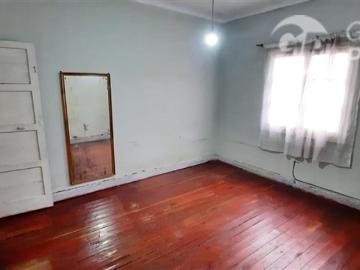 Casa en Venta en Gran casa sólida, amplio terreno, para remodelar, gran potencial