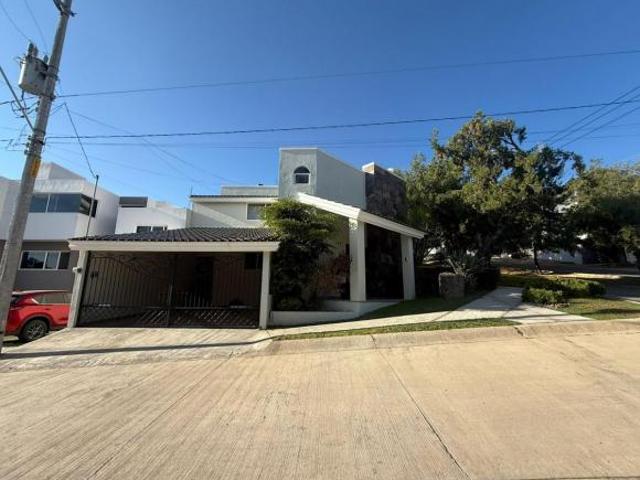 CASA EN VENTA EN GRAN JARDIN