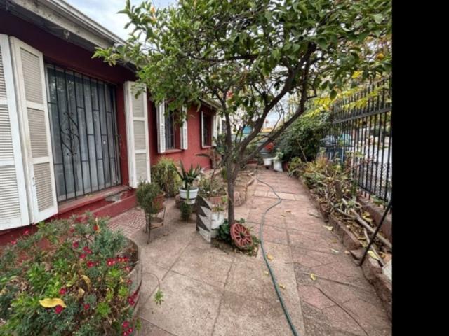 Casa en Venta en GRAN OPORTUNIDAD CERCA DEL METRO PROTECTORA DE LA INFANCIA