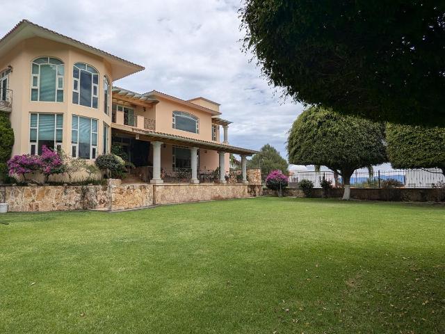 VENTA DE CASA EN IXTAPAN DE LA SAL GRAN RESERVA COUNTRY CLUB GOLF