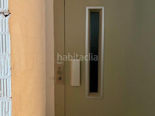 Casa en venta en Granada La. Casa en venta en La Granada, 4 dormitorios. Casas Granada.