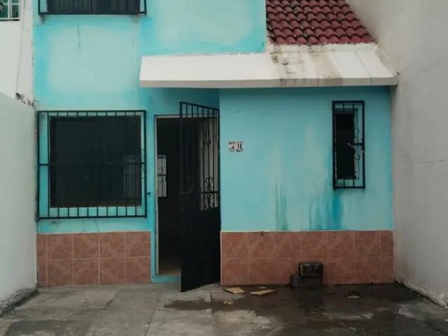 VENTA DE CASA EN RIO MEDIO, VERACRUZ, VER. A MEDIA CUADRA DE RIO PANUCO