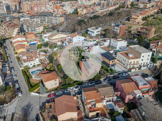 Casa en venta en Granollers, Font Verda. Exclusiva finca en Granollers con gran parcela y posibilidad de segunda vivienda independiente. Casas.