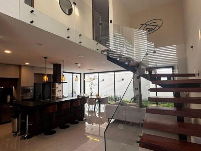 Casa en venta en Grillos Vistas Altozano