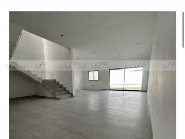 Casa en venta en Huajuquito O Los Cavazos