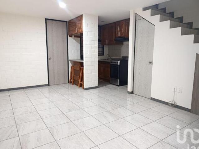 Casa con 3 recámaras| Frente a Amenidades| Cercana a escuelas