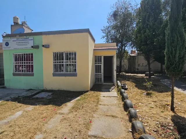 CASA EN VENTA EN HUEJOTZINGO