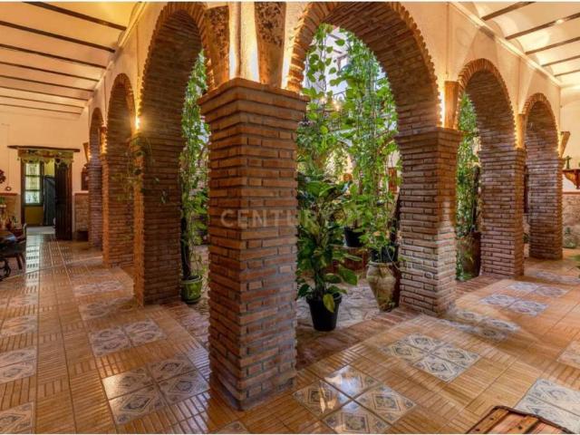 Casa en Venta en Huelma