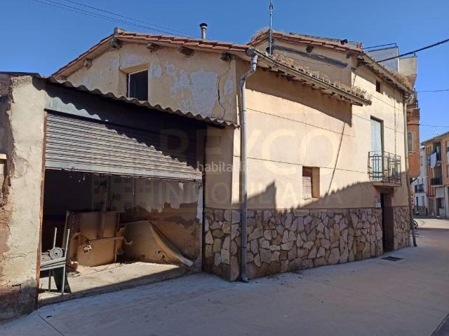 Casa en venta en Huércanos. Casa 4 habitaciones, Triplex Venta Huércanos. Casas.