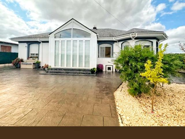 Casa en venta en Huércanos. Casas.