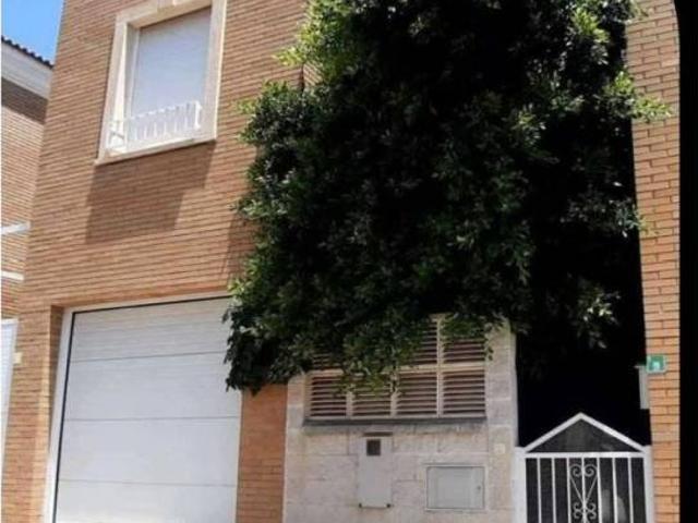 Casa en Venta en Huércal de Almería