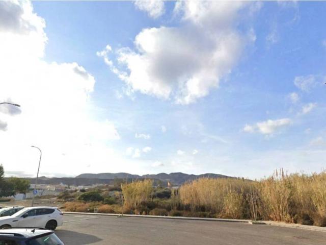 Casa en Venta en Huércal de Almería