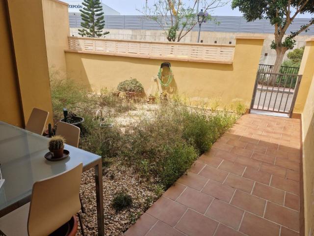 Casa en venta en Huércal de Almería. Dúplex en venta en calle Antequera, 5. Casas Huércal de.