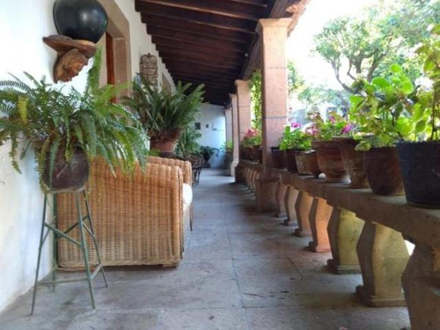 Casa en Venta en Huichapan Hidalgo, con alberca y jardín propio