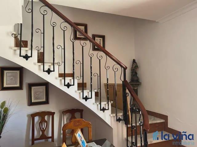 Casa en venta en Humilladero, Málaga