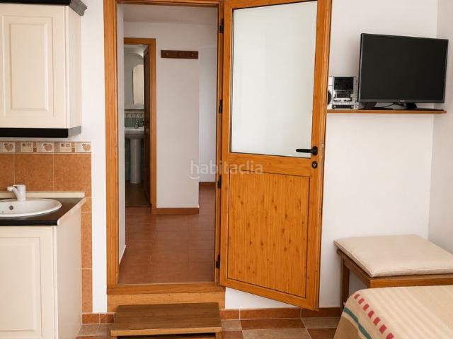 Casa en venta en Humilladero. REF:050526062 SE VENDE CASA DE DOS PLANTAS EN HUMILLADERO MÁLAGA. Casas.