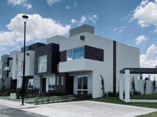 Casa en Venta en Hacienda Barbabosa San Miguel Zinacantepec GIS 26 2023