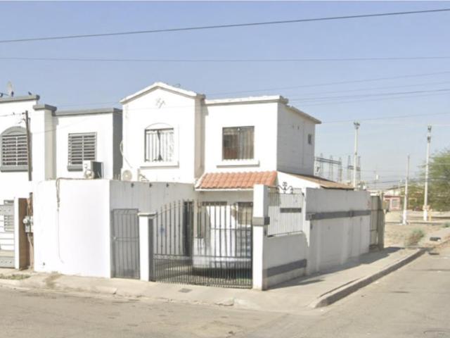 Casa en venta en Hacienda de Castilla, Mexicali, Baja California
