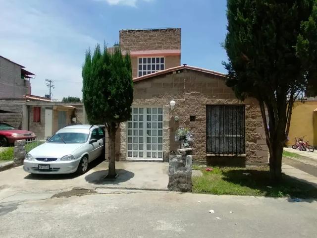 Casa en venta en Hacienda de Costitlán, Chicoloapan, México