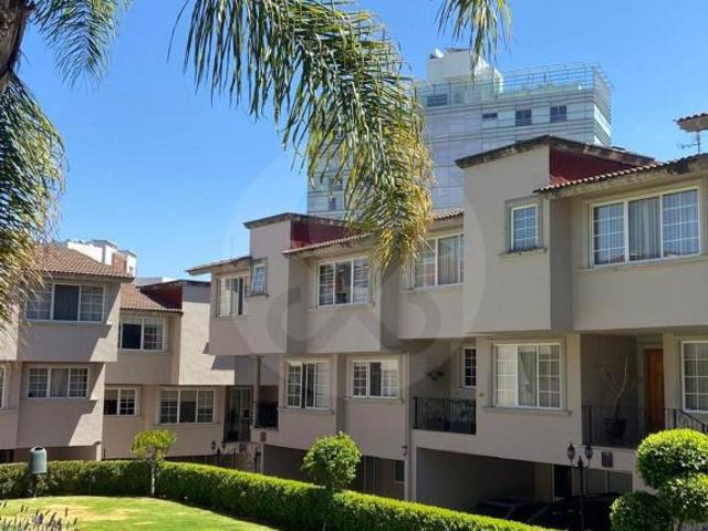 Casa en venta en Hacienda de las Palmas