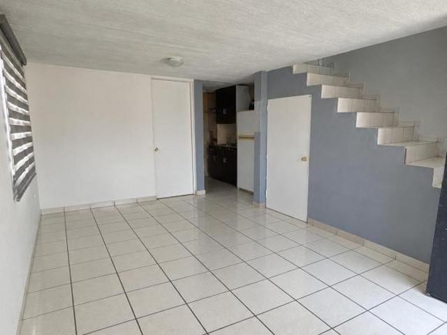 CASA EN VENTA EN HACIENDA DE SAN JOSE TLAQUEPAQUE