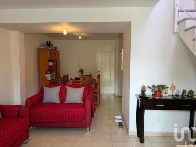Casa en Venta en Hacienda del Valle II, Toluca, México