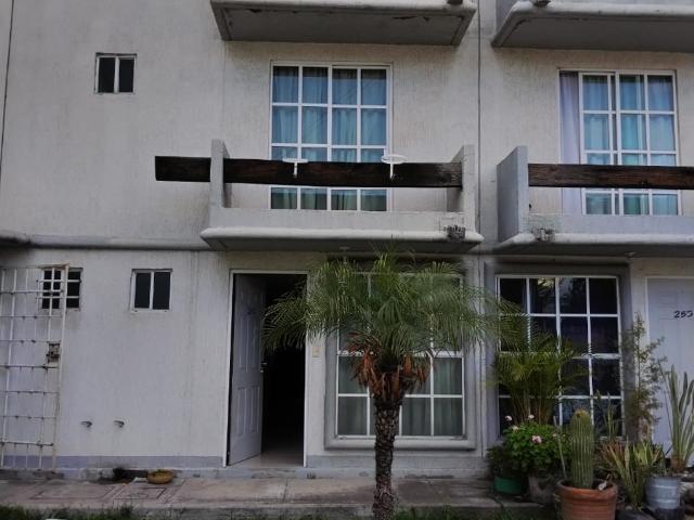 Casa en venta en Hacienda del Jardín, Tultepec, México