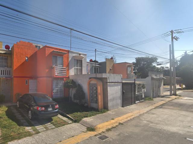 Casa en venta en Hacienda del Jardín, Tultepec, México