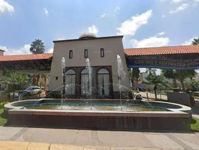 CASA EN VENTA EN HACIENDA DEL REAL MA