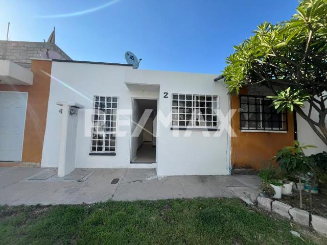 CASA EN VENTA EN HACIENDA LA CRUZ EL MARQUES