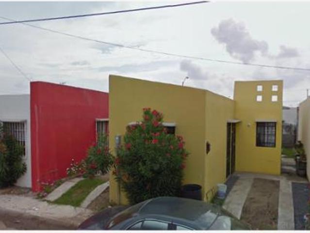 Casa en venta en Hacienda las Bugambilias, Reynosa, Tamaulipas