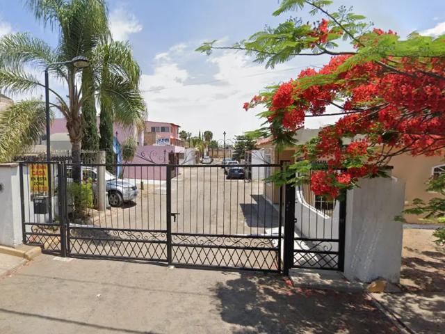 Casa en venta en Hacienda Santa Fe, Tlajomulco de Zúñiga, Jalisco