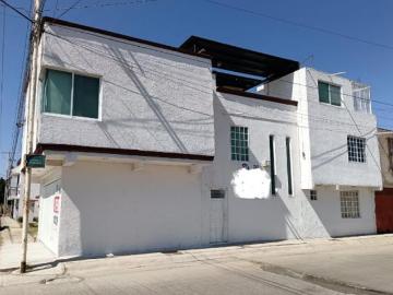 CASA EN VENTA EN HACIENDA SILAO