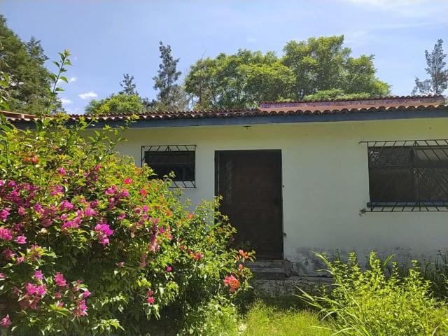 CASA EN VENTA EN HACIENDA VALLE VERDE