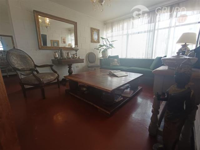 Casa en Venta en Hermosa casa esquina, en excelente sector de serena 3D1B y estacionamiento