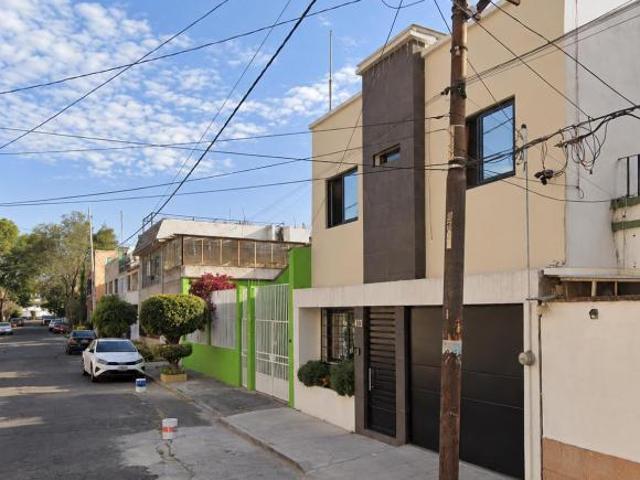 Casa en Venta en Héroes de Churubusco