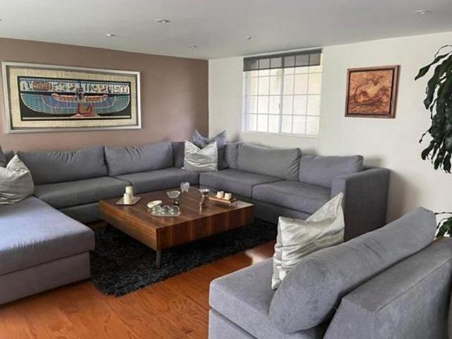 Casa en Venta en Lomas de Tecamachalco