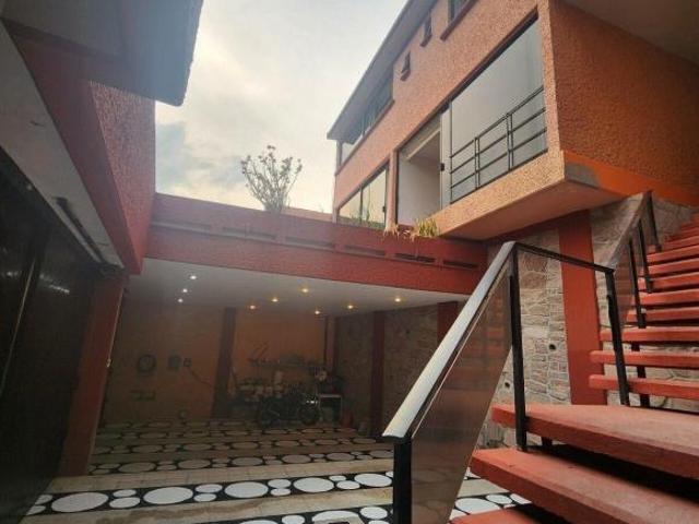 CASA EN VENTA EN HEROES DE LA REVOLUCION