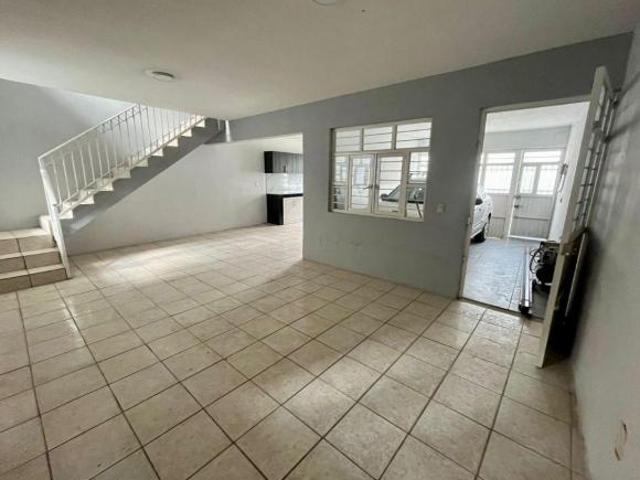 CASA EN VENTA EN HIGUERA, ZAPOPAN Cerca de VILLAS DE Guadalupe