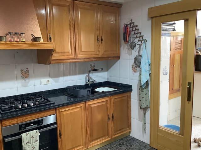 Casa en venta en Hondón de las Nieves, Alicante
