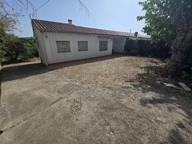 Casa en venta en Hostalets de Pierola Els. Casa en venta en Can Fossalva, 4 dormitorios. Casas Hostalets de Pierola.