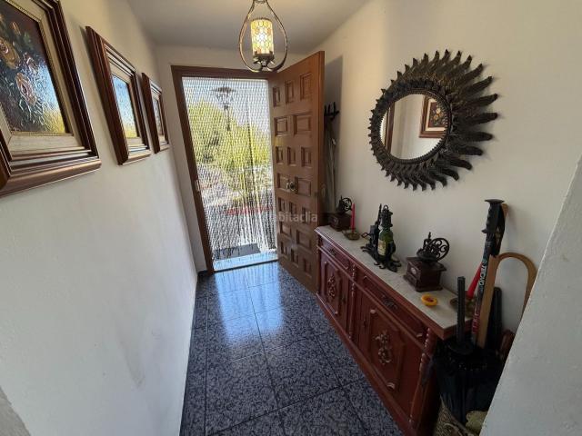 Casa en venta en Hostalets de Pierola Els. Chalet en urbanización Can Fosalba. Casas Hostalets de Pierola.