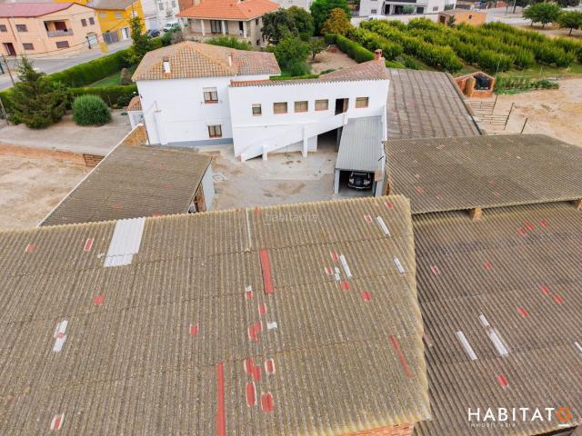 Casa en venta en Ivars d´Urgell. Exclusiva propietat a Ivars dUrgell. Casas Ivars.
