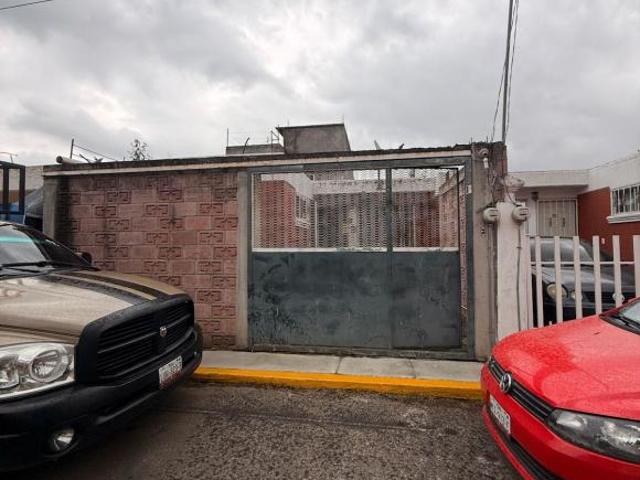 ¡Casa en venta en Ixtapaluca por $900,000 MXN!