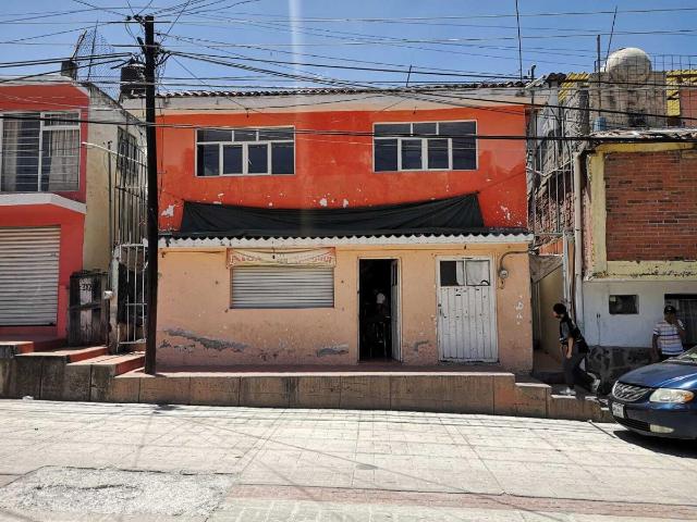 Casa en venta en Ixtlahuaca de Rayón Centro, Ixtlahuaca, México