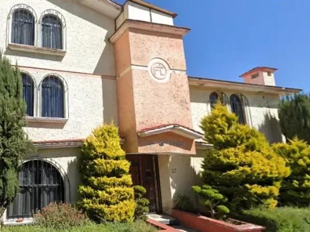 Casa en venta en Izcalli Cuauhtémoc I, Metepec, México