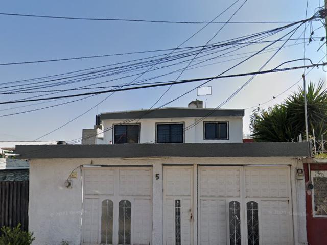 Casa en venta en Izcalli Jardines, Ecatepec de Morelos, México