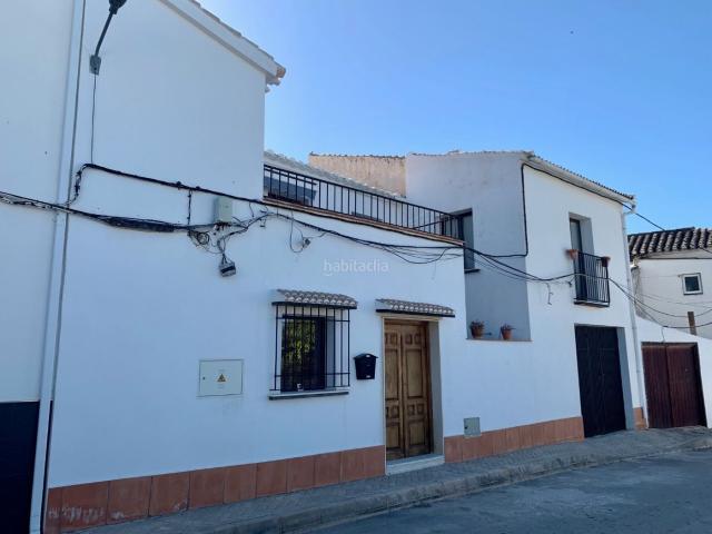 Casa en venta en Iznájar. Encanto andaluz entre olivos infinitos Casa en La Celada, Iznájar Córdoba 135 m² totales. Casas.