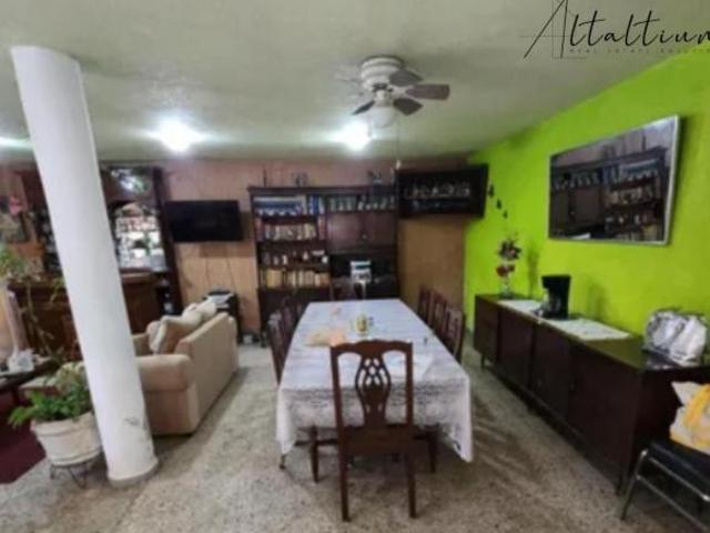 Casa en venta en Iztacalco cerca de Eje 6 Oriente, Cerro de la Estrella